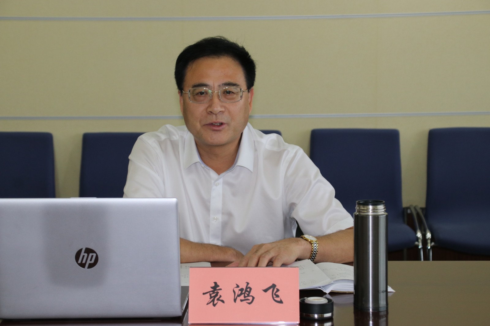 dfc86a05c85a185d77548fa237c9ea3.jpg
